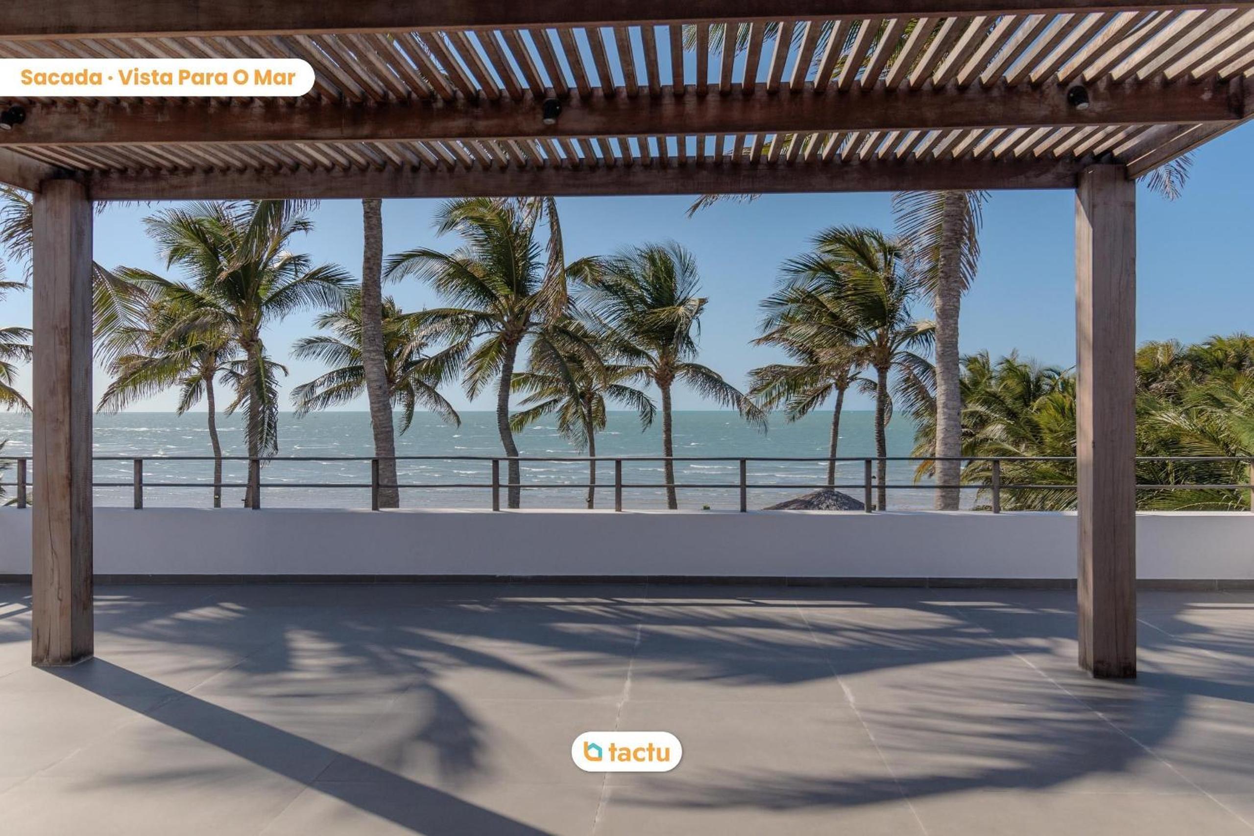 Vila Juriti: Luxury Beachfront in Fortim