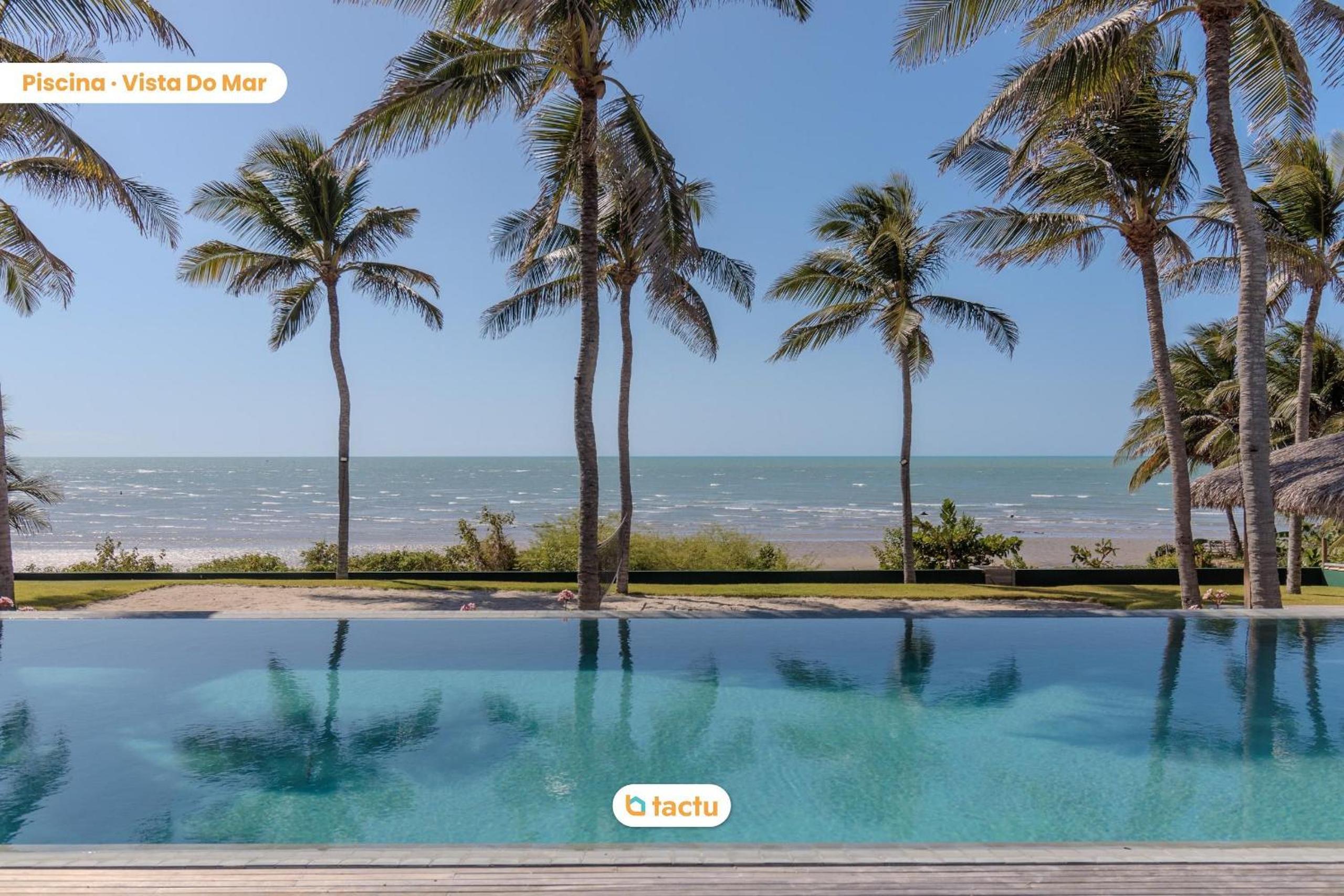 Vila Juriti: Luxury Beachfront in Fortim