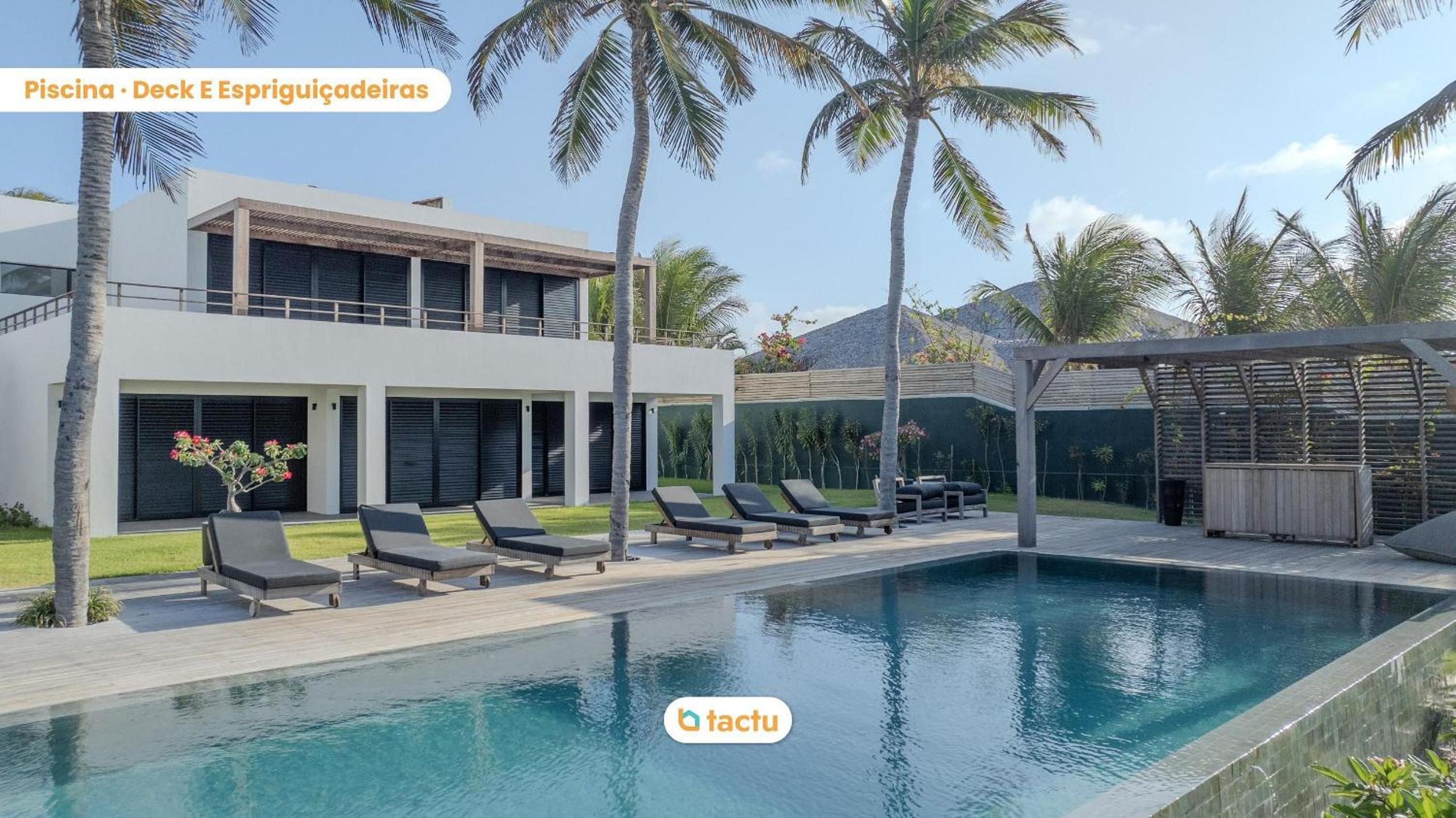 Vila Juriti: Luxury Beachfront in Fortim