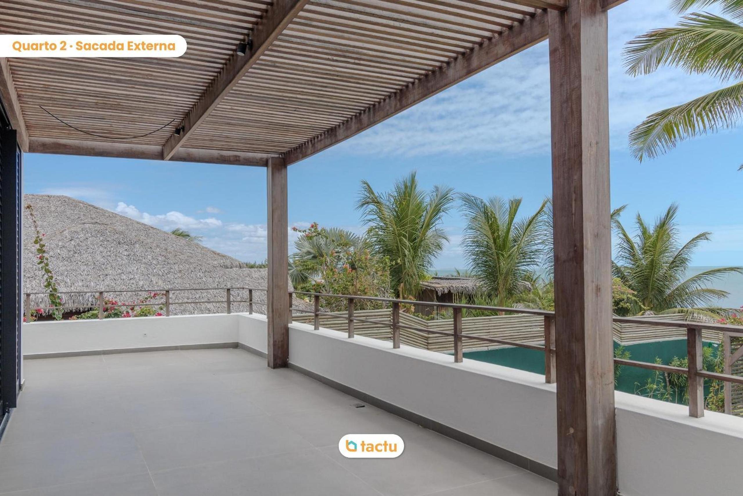 Vila Juriti: Luxury Beachfront in Fortim
