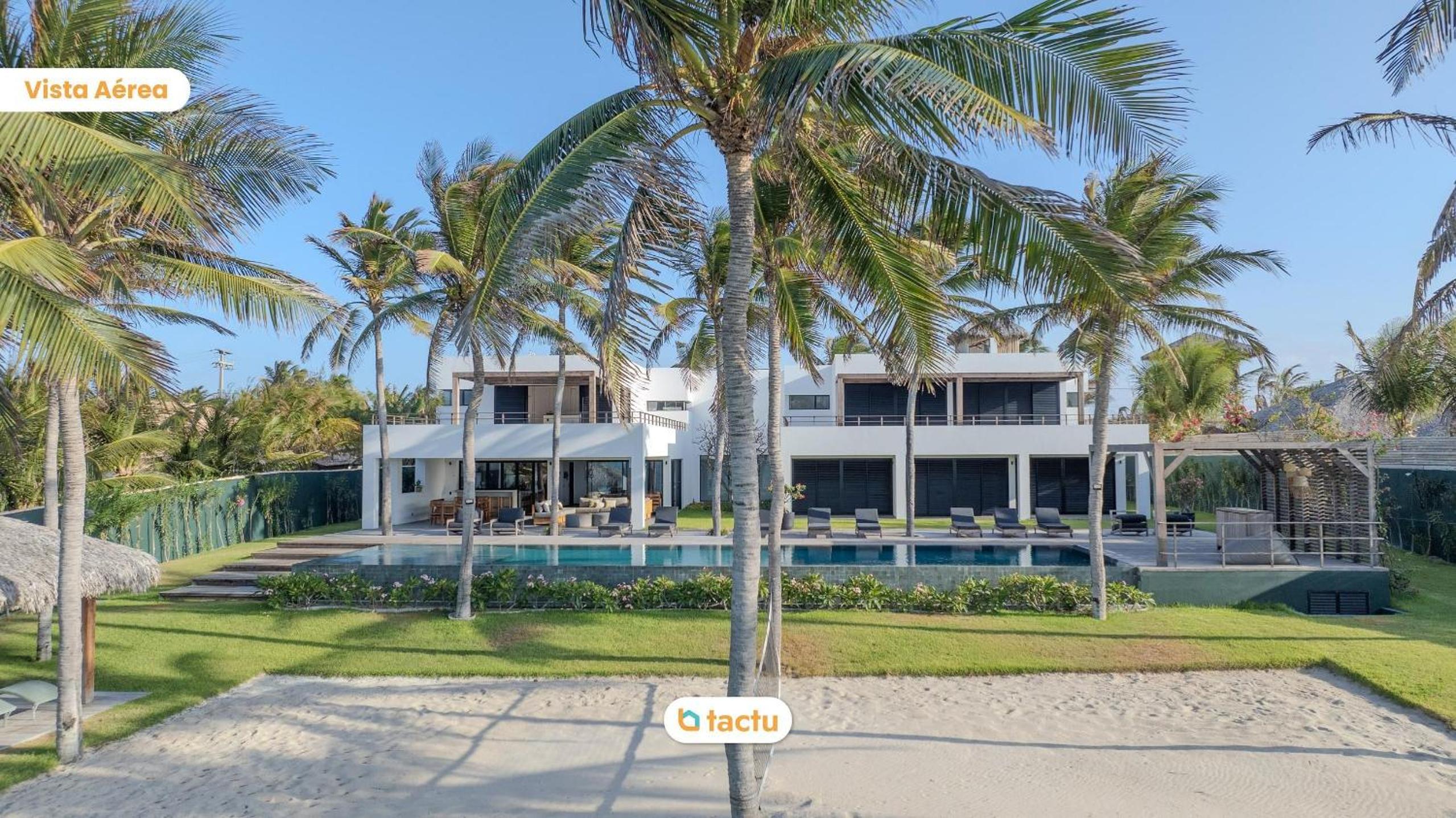 Vila Juriti: Luxury Beachfront in Fortim