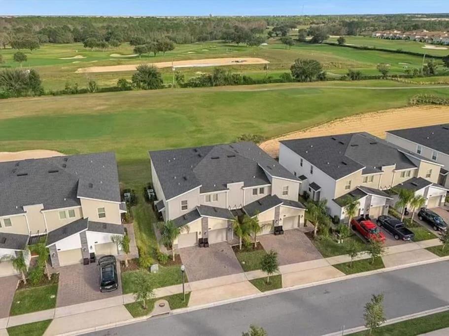 NEW Townhome 3 Bedrooms with 5 Beds l 2 Bathrooms view 4