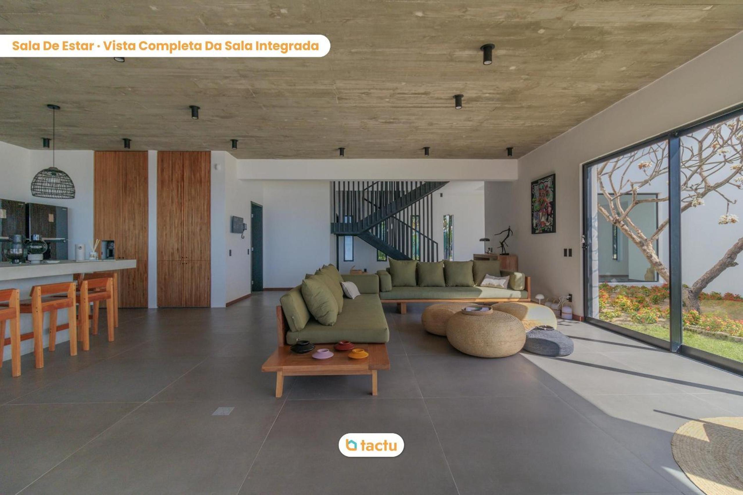 Vila Juriti: Luxury Beachfront in Fortim