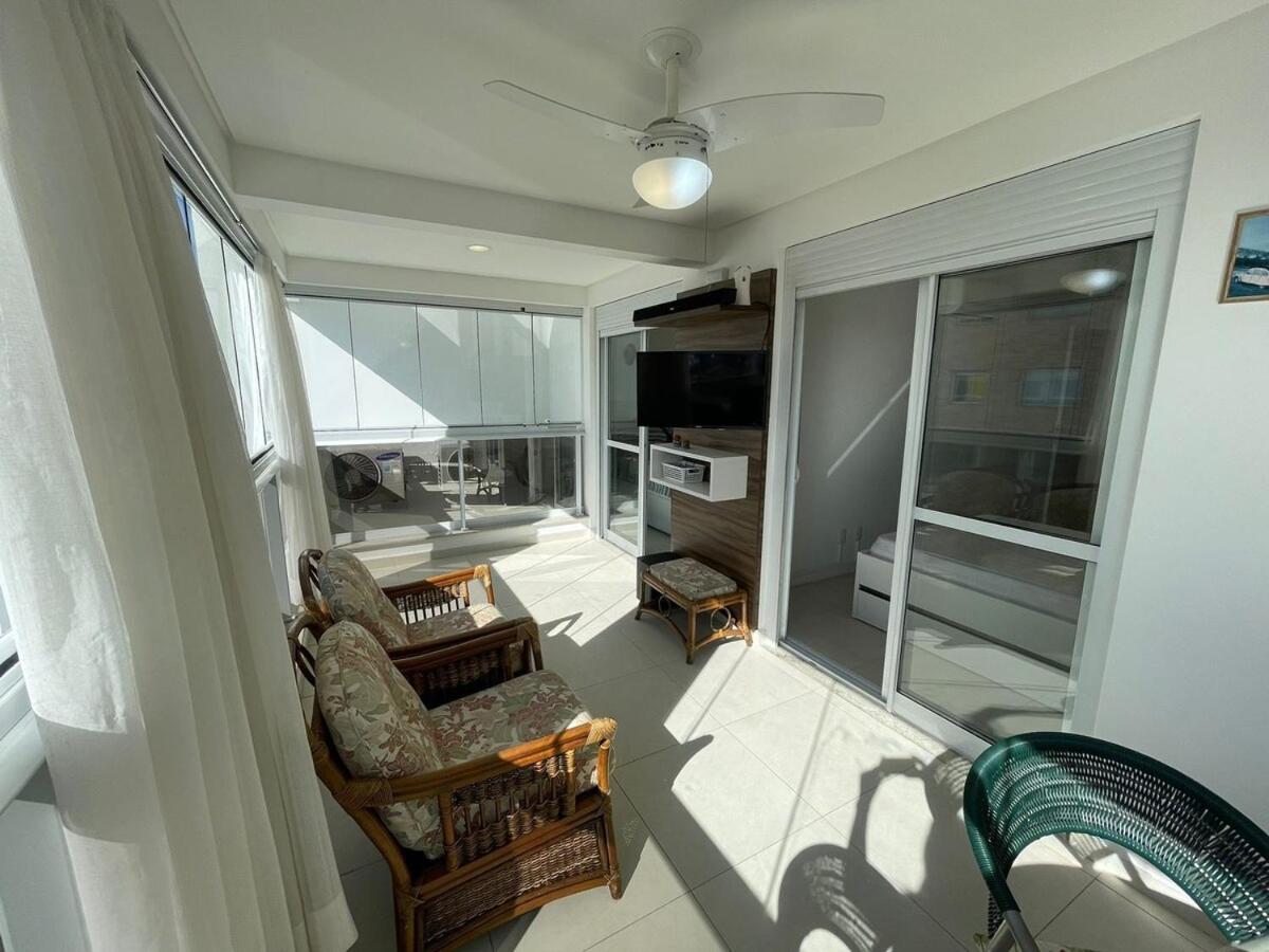 Cód 58 - Apartamento de 2 suítes com piscina.