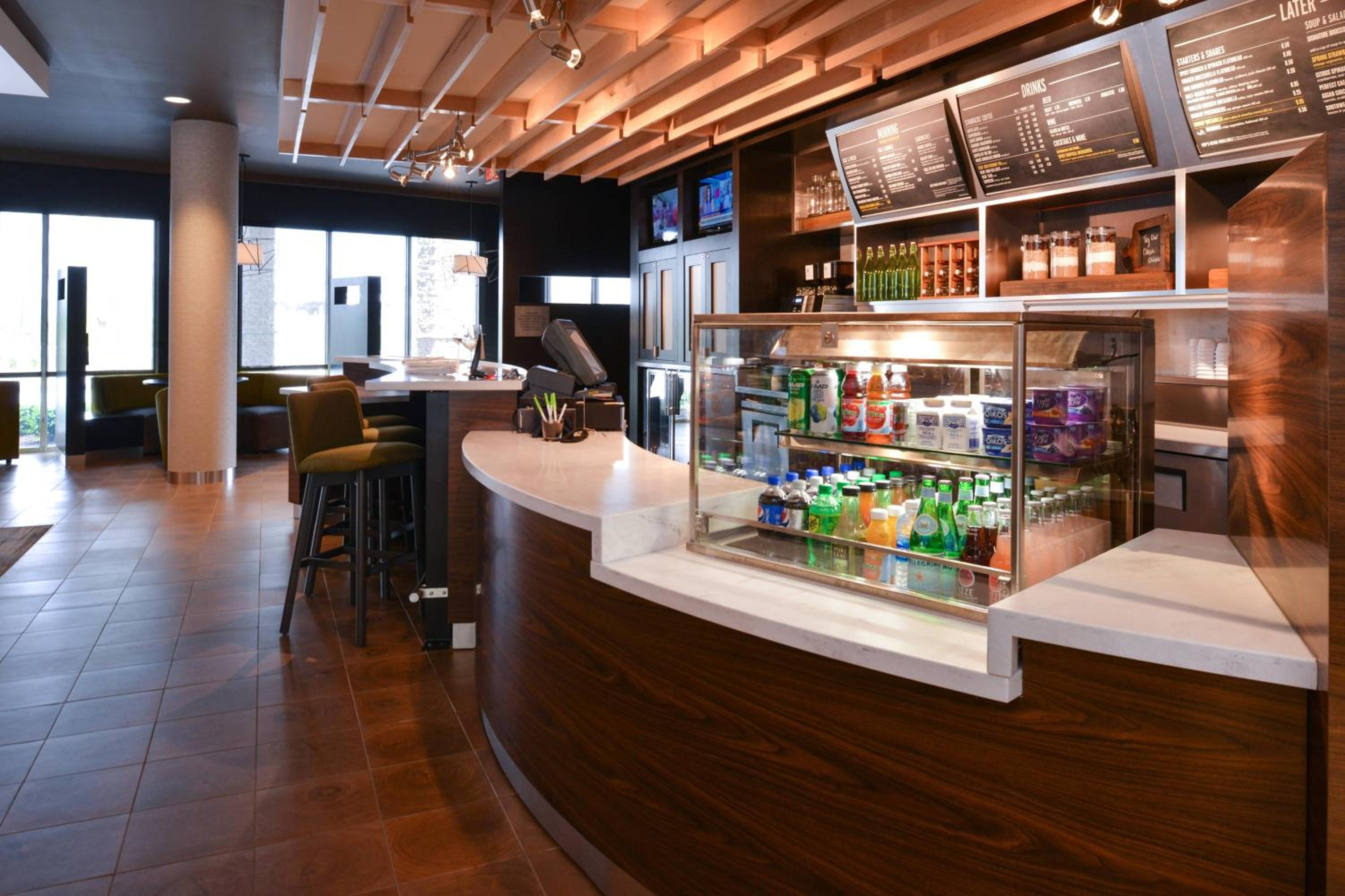 Courtyard by Marriott St. Louis St. Peters - Property Image 6