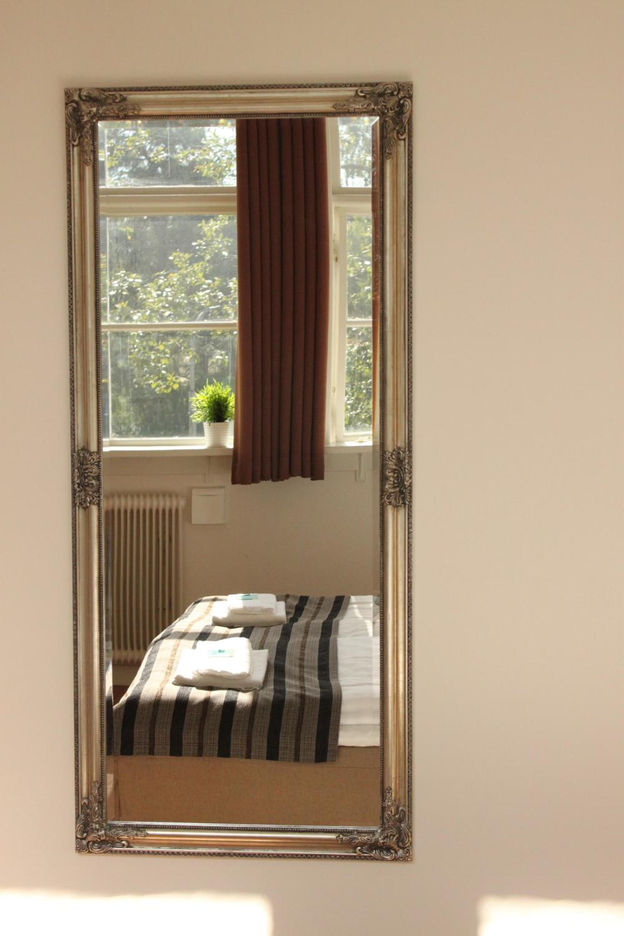 Guesthouse Eleven Hotel