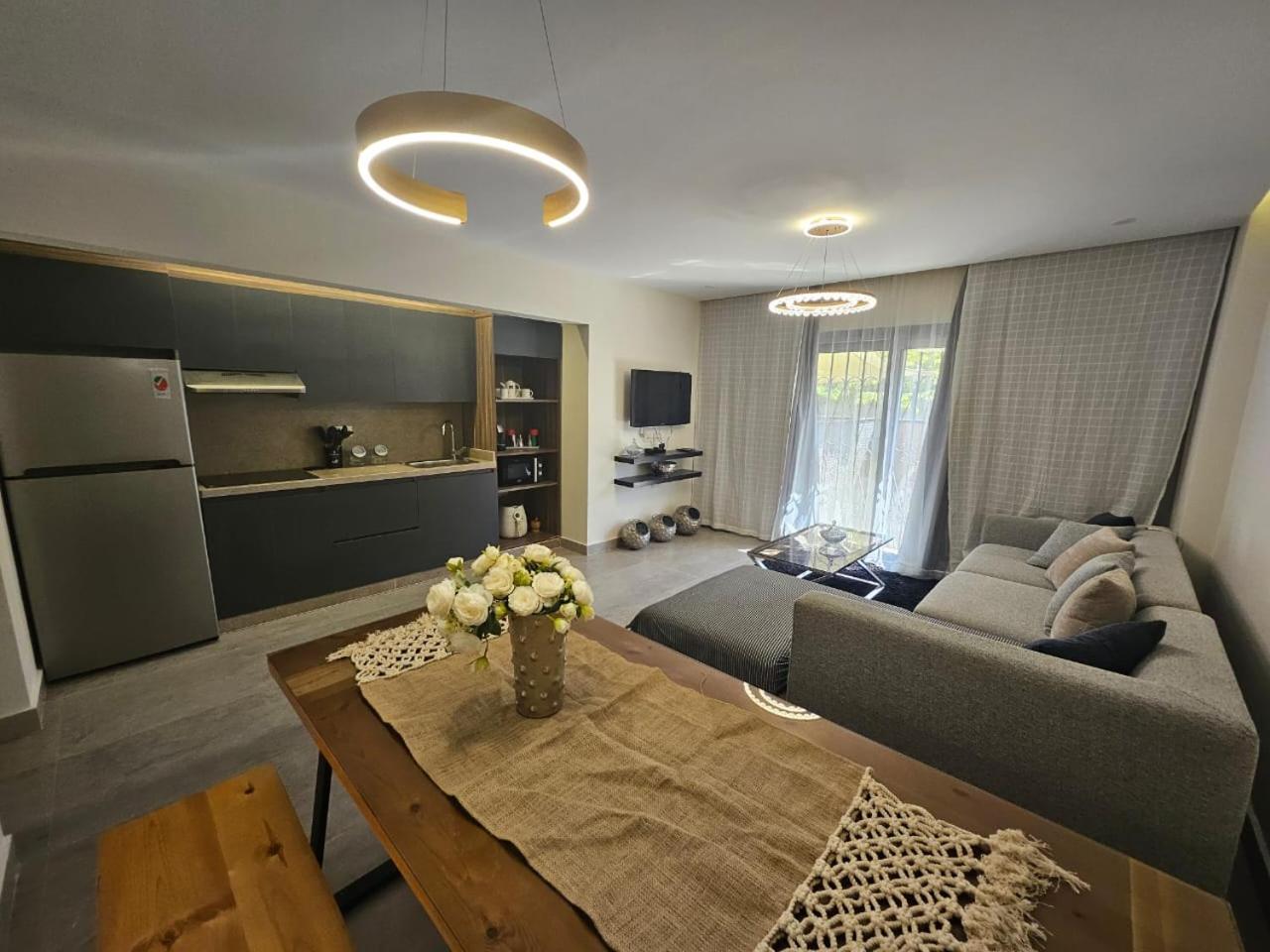 The Luxe Retreat and Uniqueness