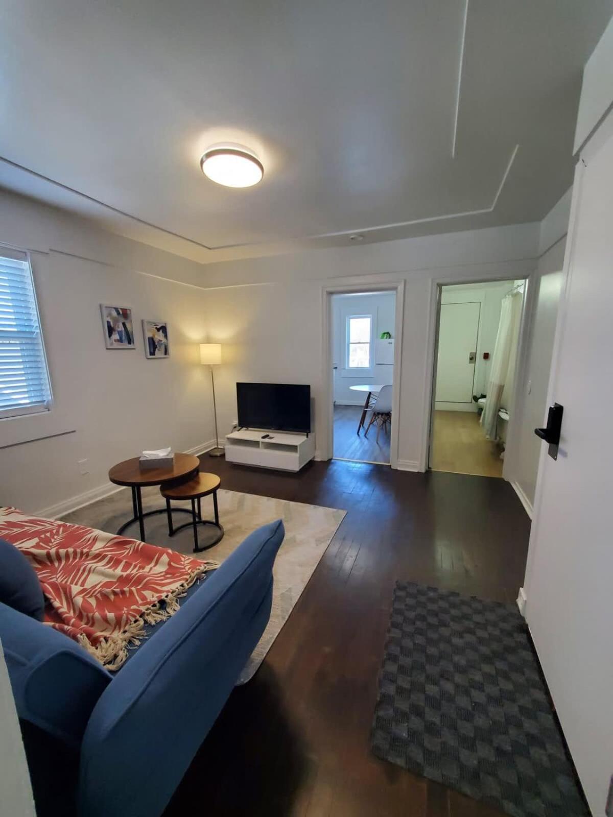 Thunder Bay Vacations - Wifi Netflix Parking Near Airport - Property Image 20