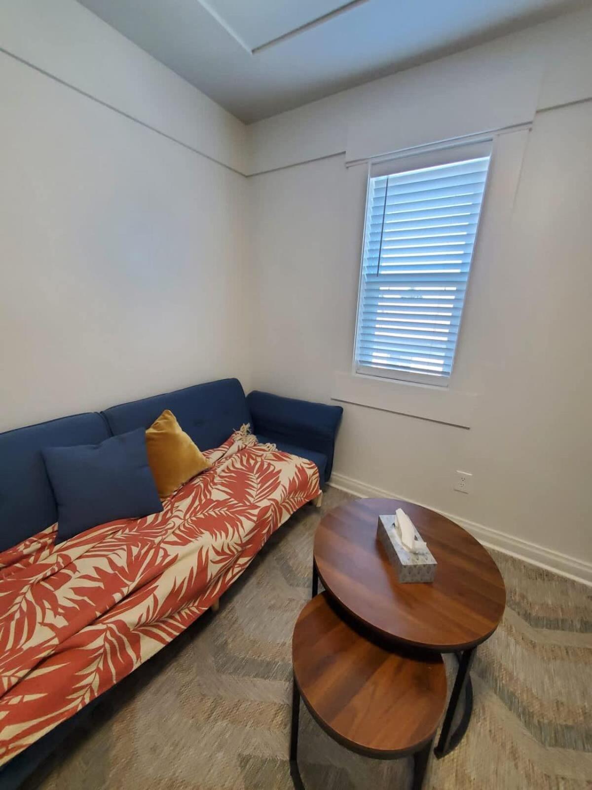 Thunder Bay Vacations - Wifi Netflix Parking Near Airport - Property Image 18