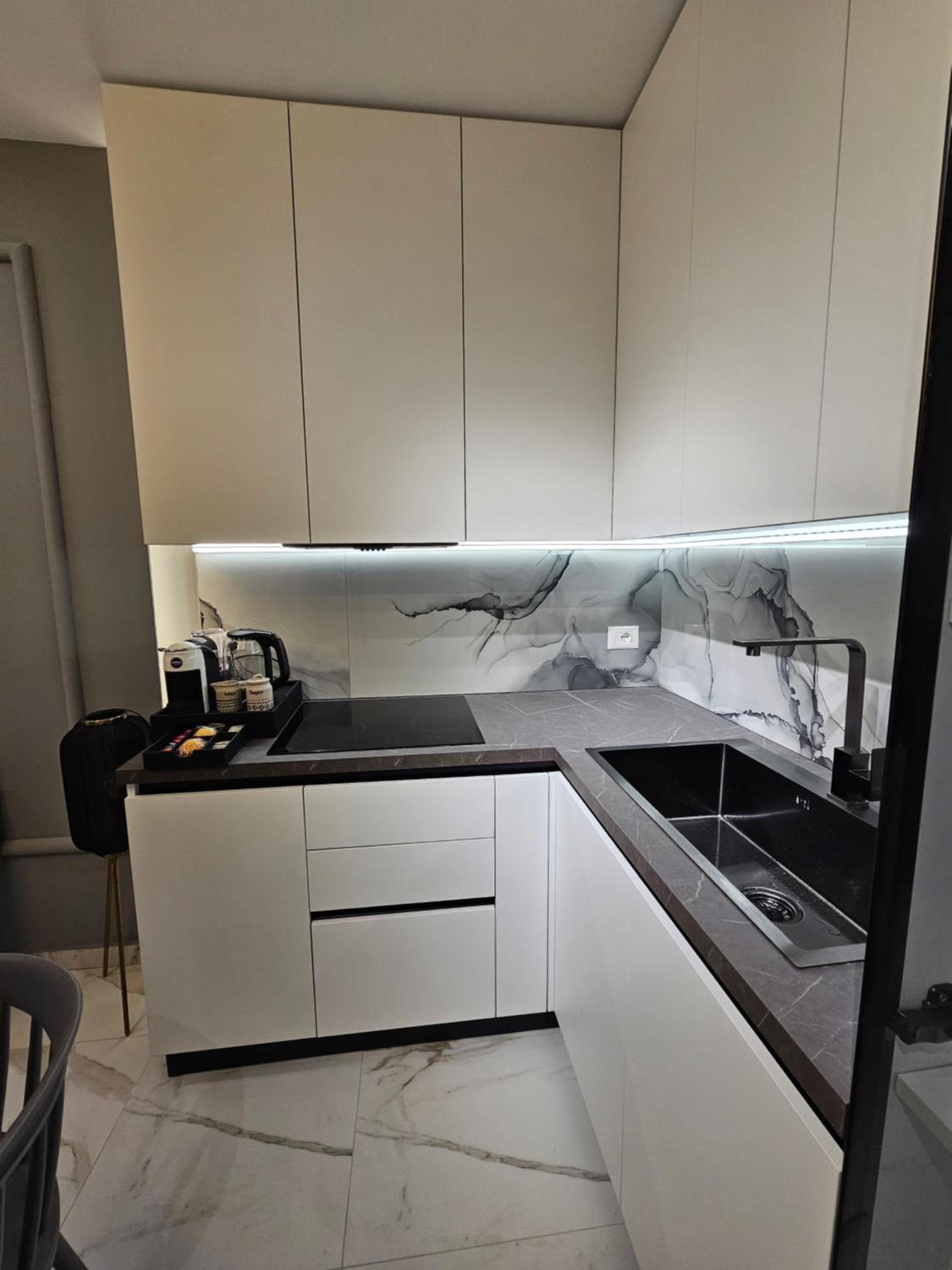 Center Dots Apartment Tirana