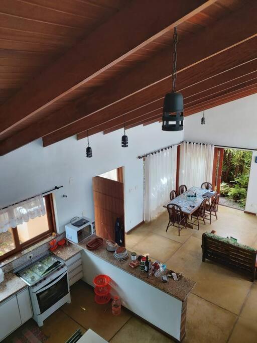 CASA DE PRAIA JUQUEHY COM PISCINA - perto da praia