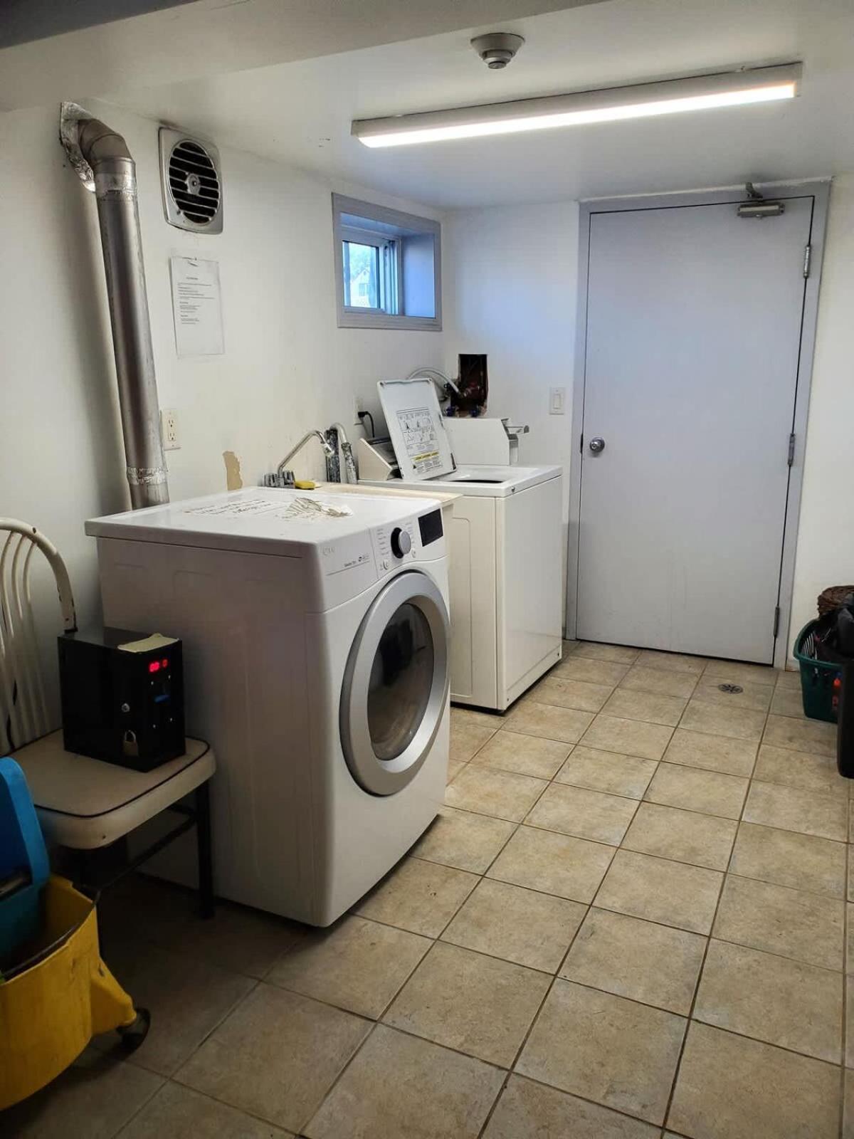 Convenient Area Glamorous suite