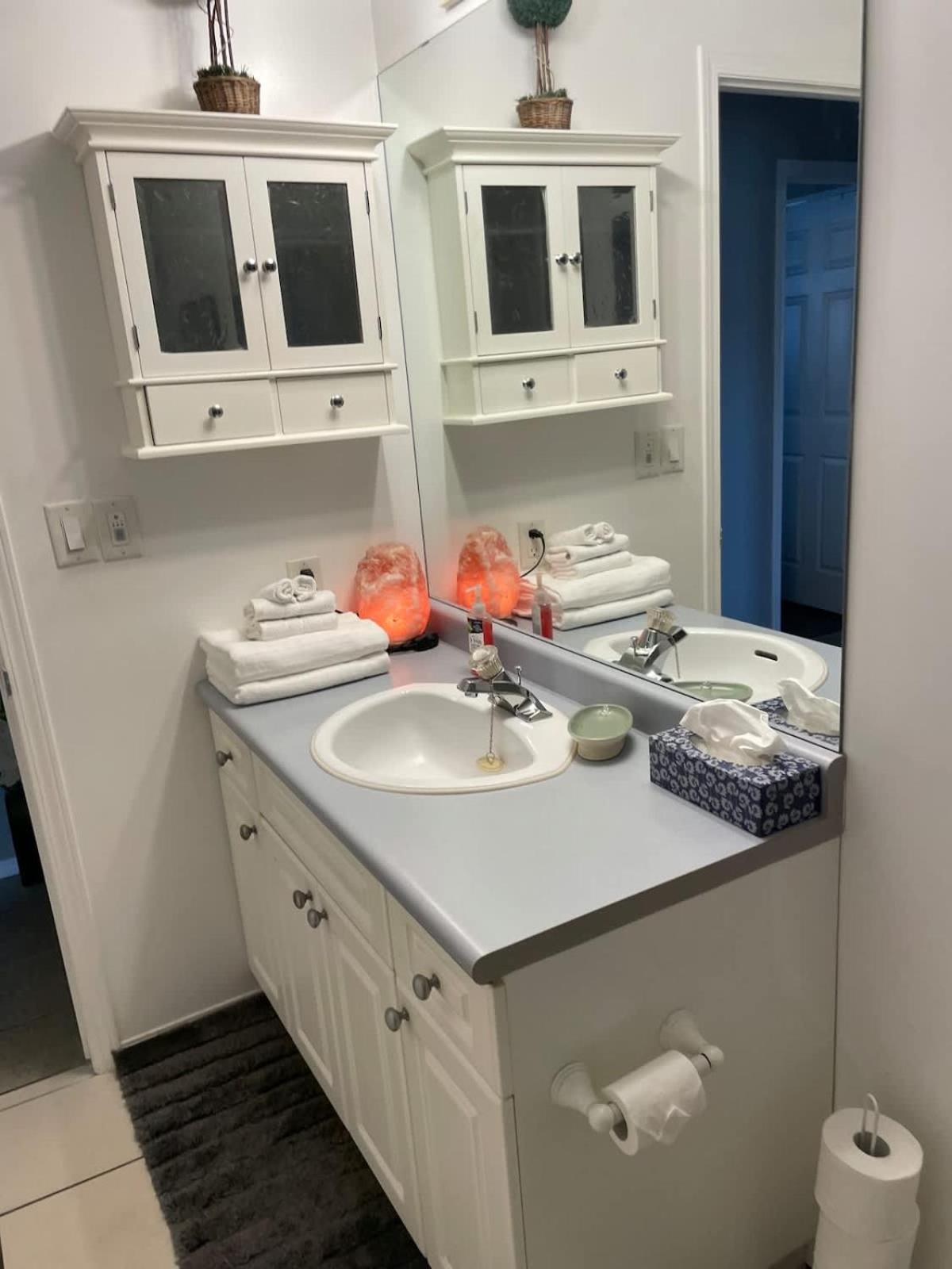 Convenient Area Glamorous suite