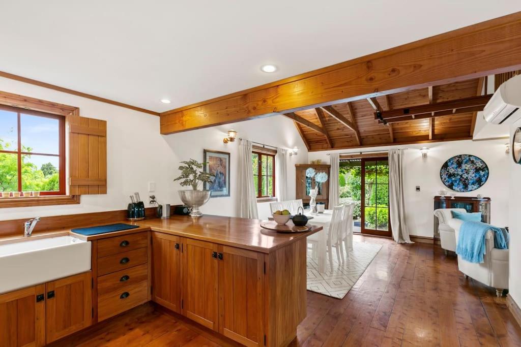 Kew Cottage