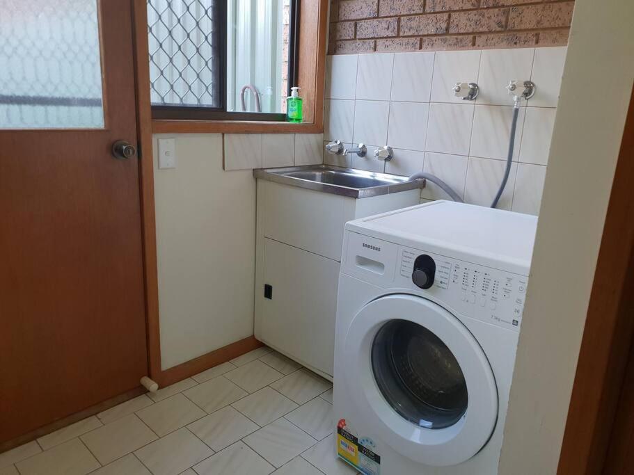 Deakin Town House