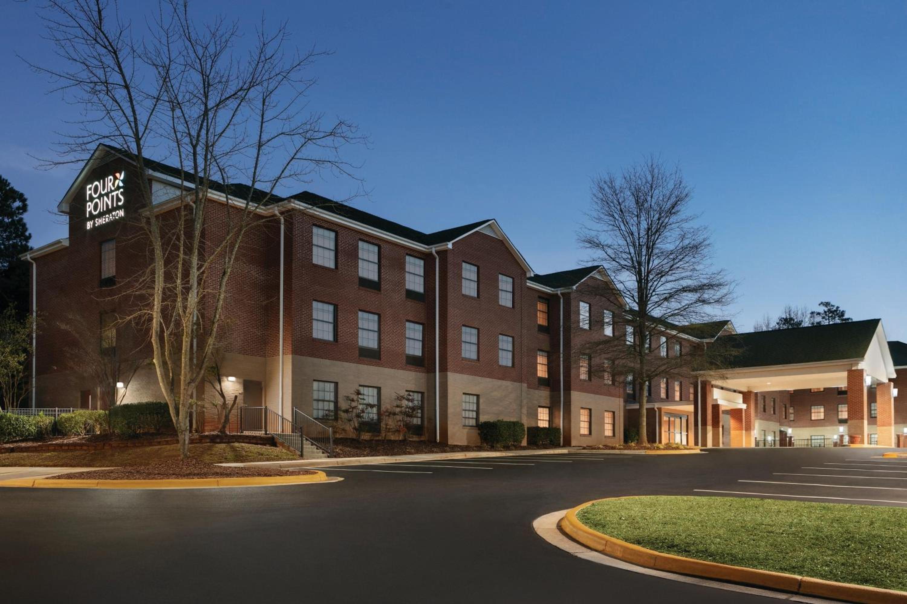 Hotel Four Points by Sheraton Raleigh Arena - Image 1