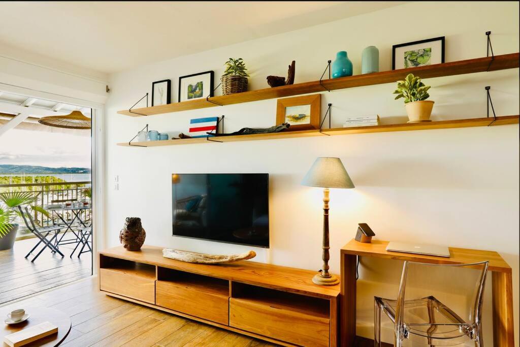 Appartement Etang Zabricot - Vue sur la Marina view 5