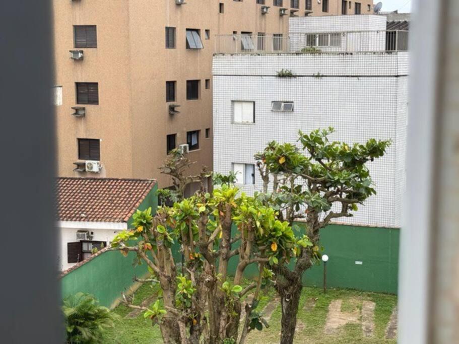 Apto Verde Mar, 1 quadra da praia com ar e garagem