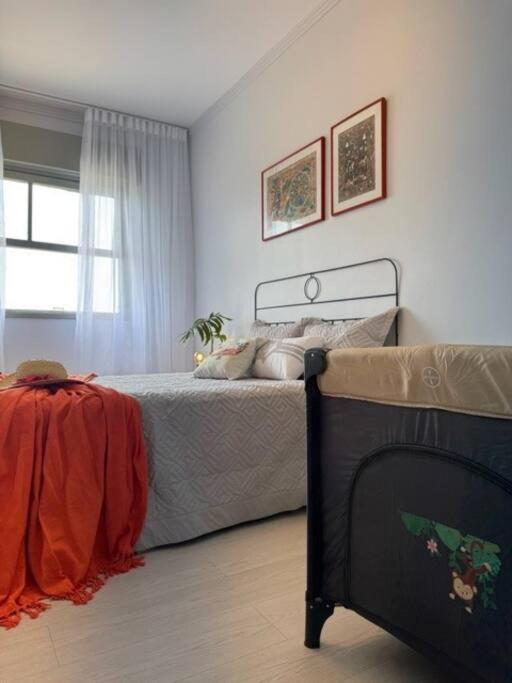 Apto Verde Mar, 1 quadra da praia com ar e garagem