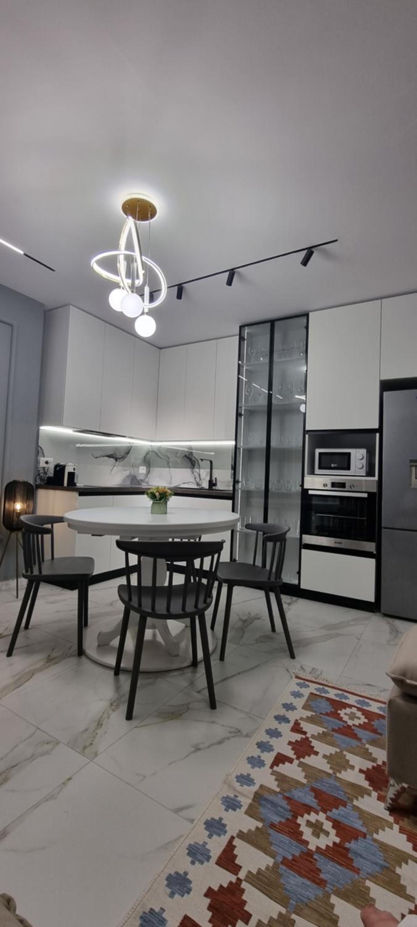 Center Dots Apartment Tirana