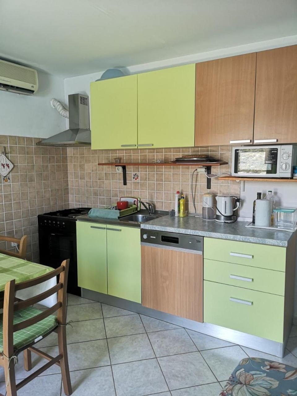 Apartments Dragi