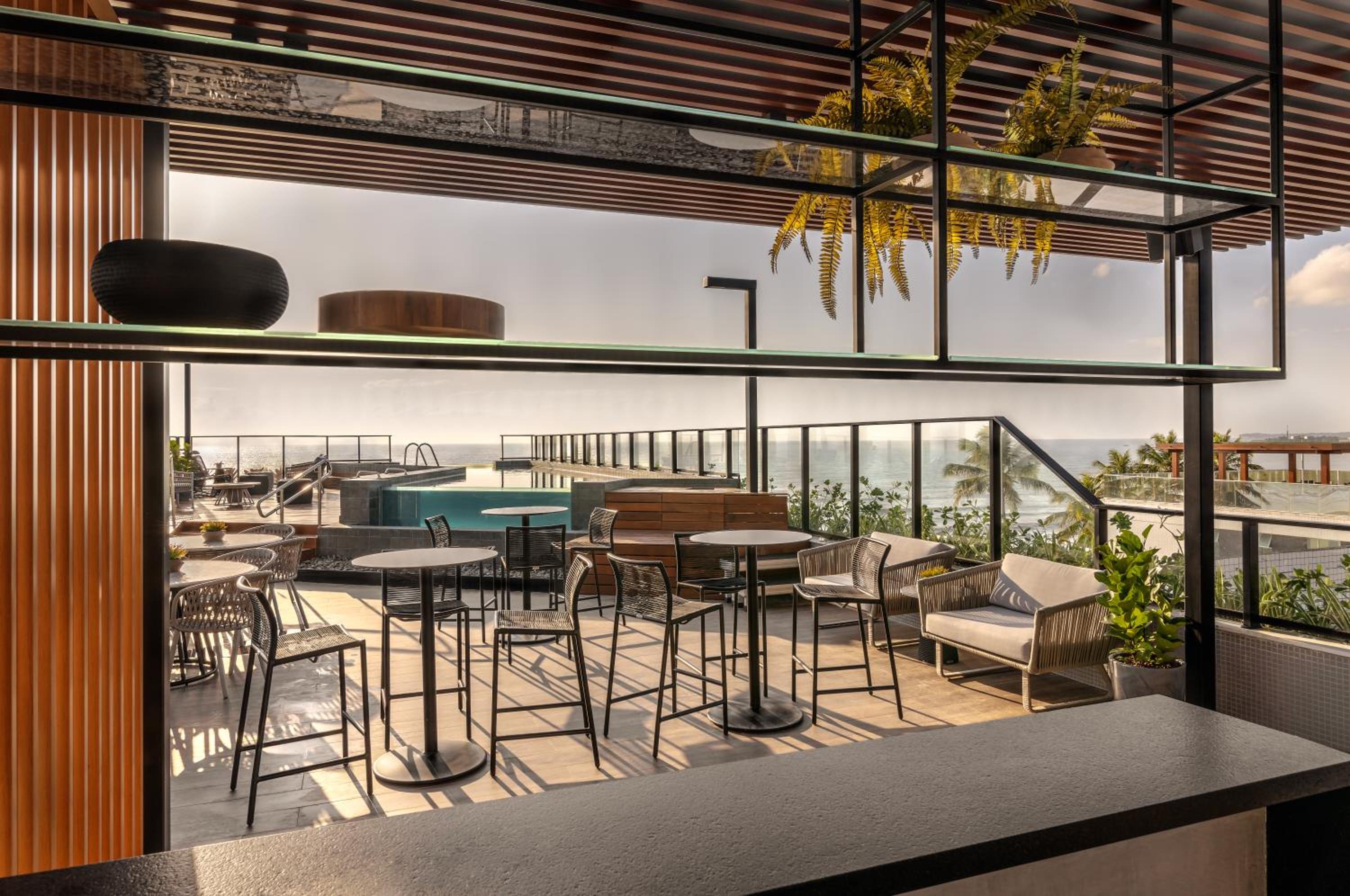 Breeze Residence 509 Prédio beira Mar do Bessa perto do Shopping Conforto e Localização Algodão Flats