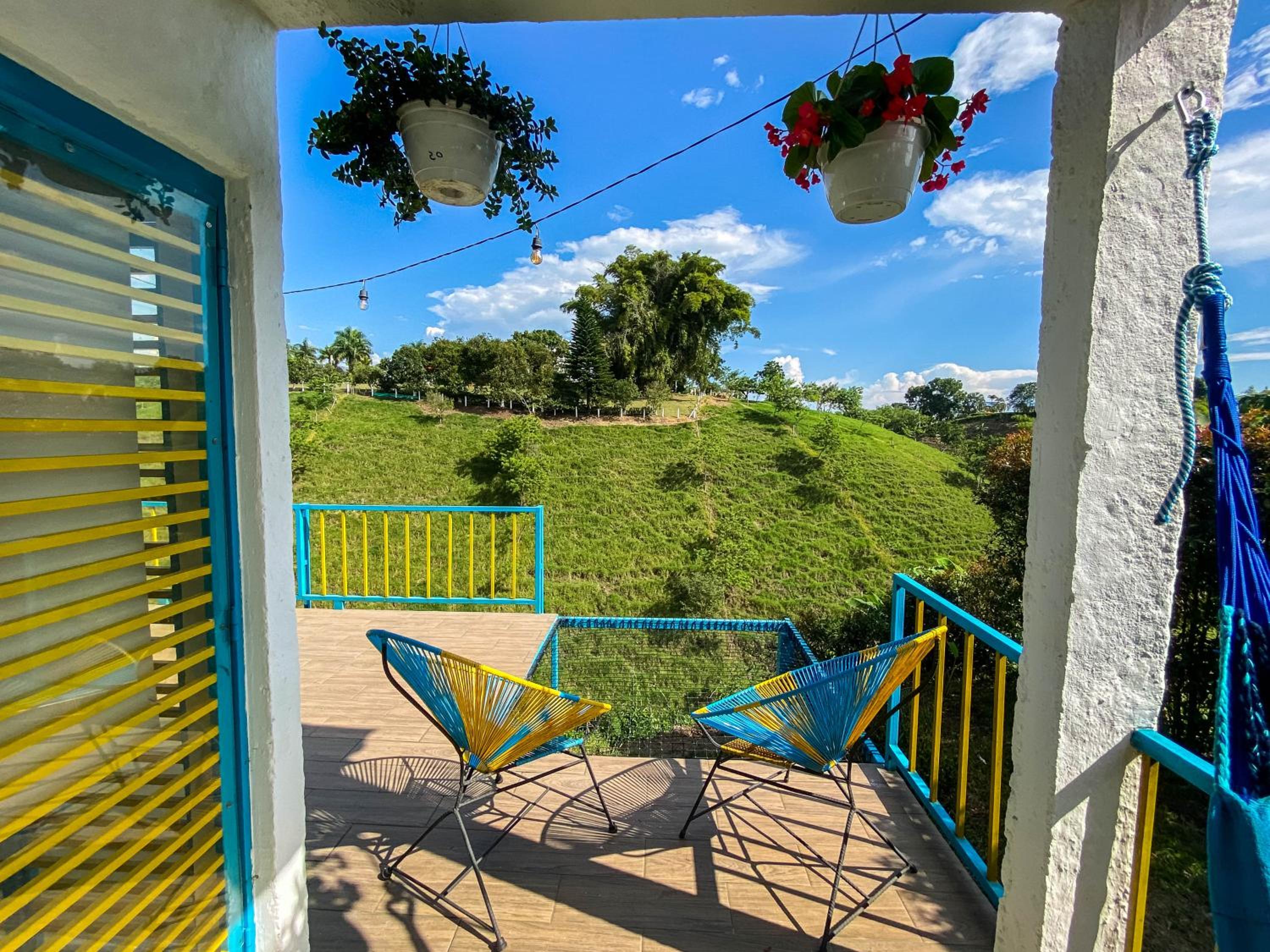 La Trasnochadora - Duerme en una típica finca cafetera Colombiana