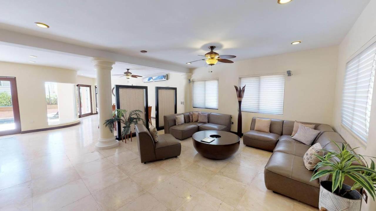 Villa Hermosa Luxury and Ocean Views in Playacar view 4