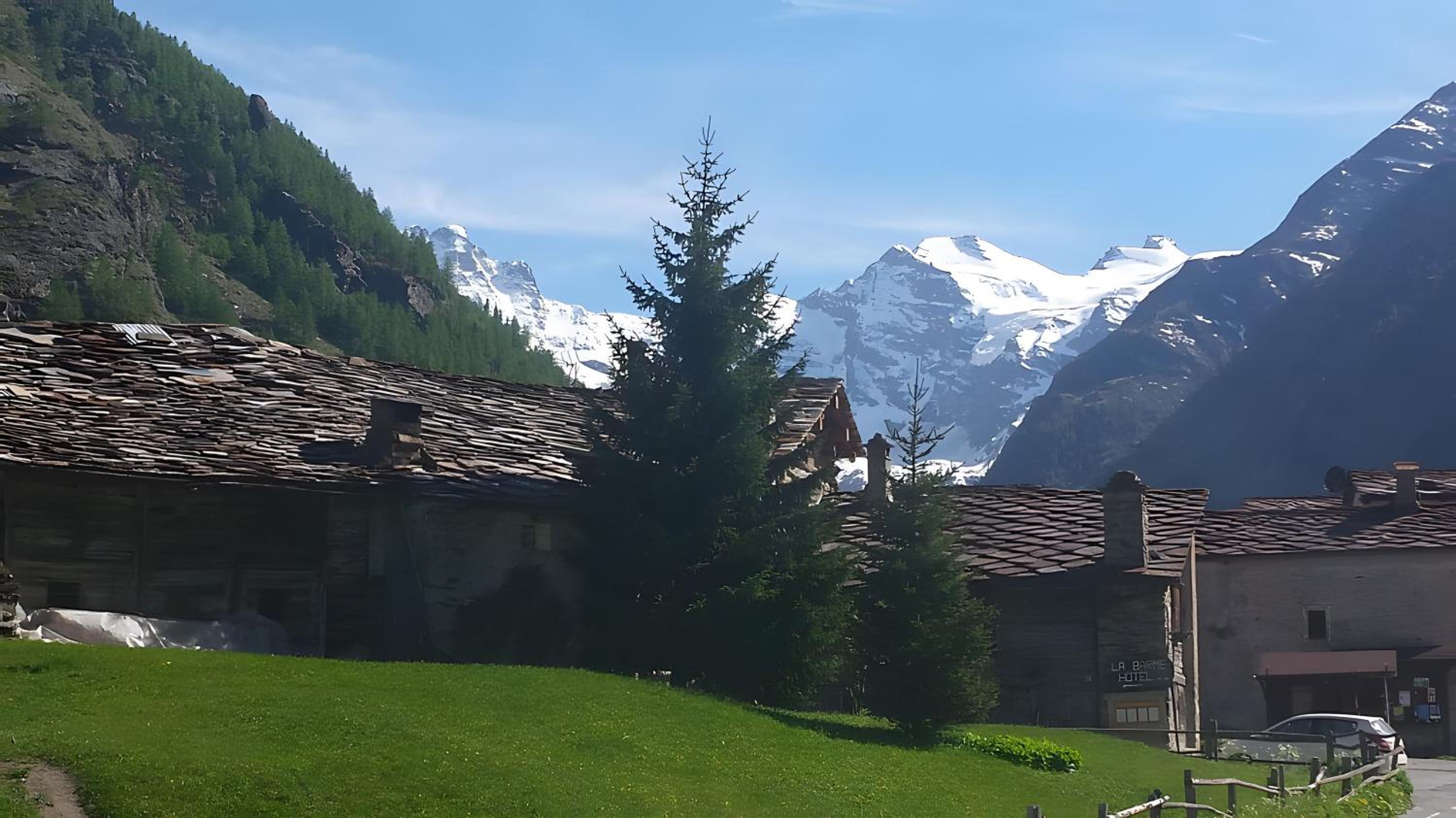 Maison de Vittor - Cogne view 4