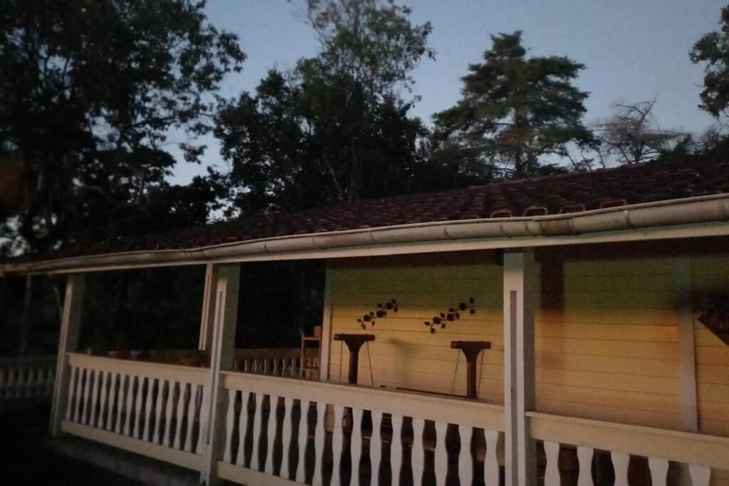 Casa Alto da Colina em Mury