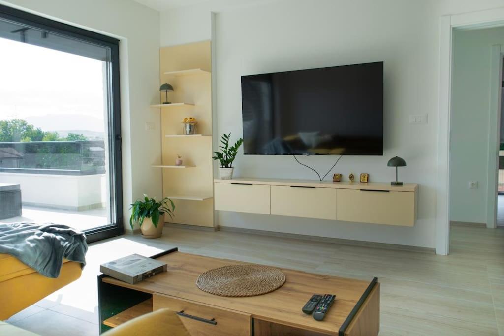Villa - All Seasons Residence in Skopje