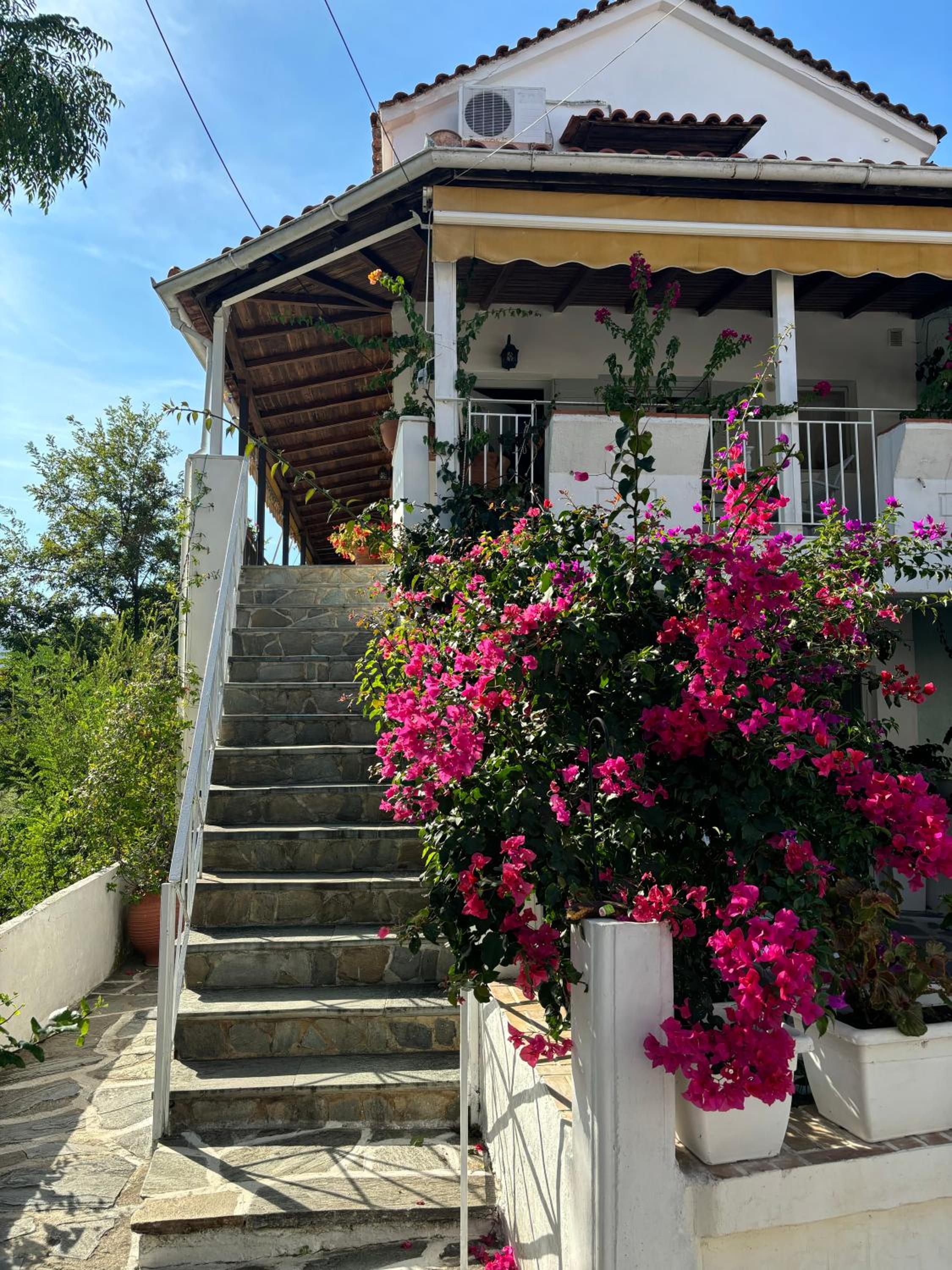 Marias Apartments