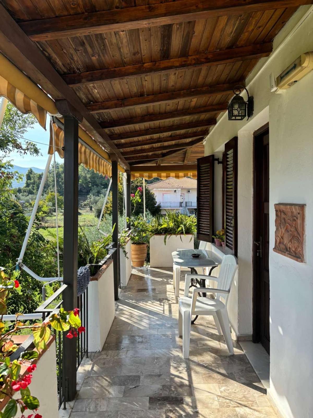 Marias Apartments