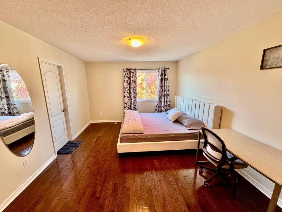 Cozy house in Toronto Central