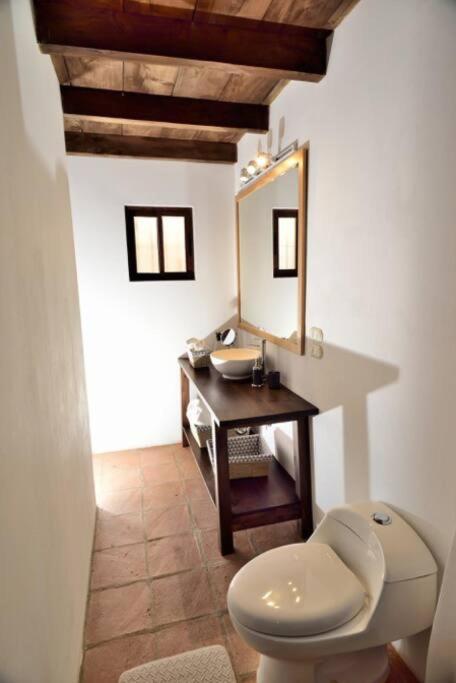 Amazing Antigua Home AN012 view 3