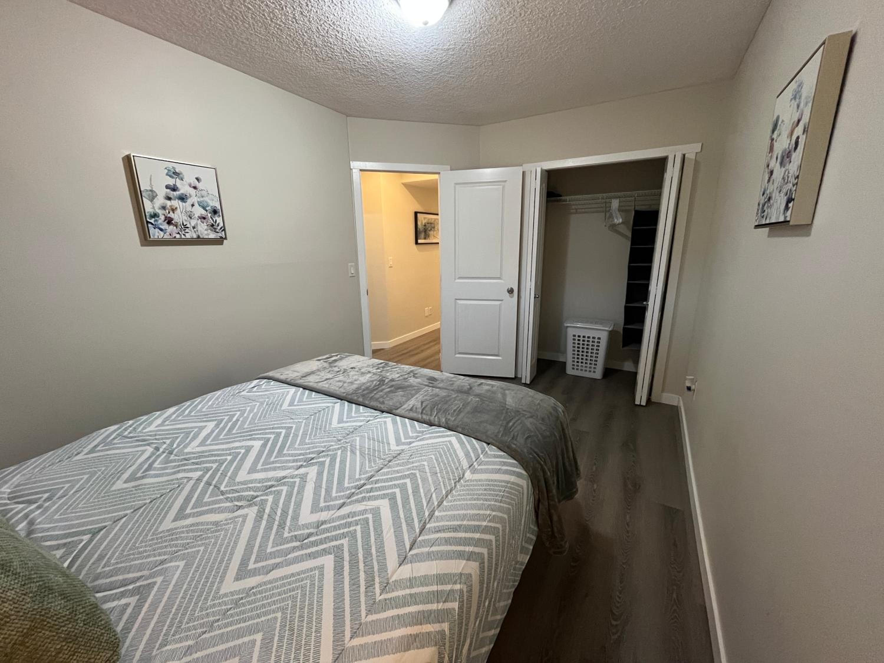 Park View Paradise - Big, Bright, Modern, Fully Stocked