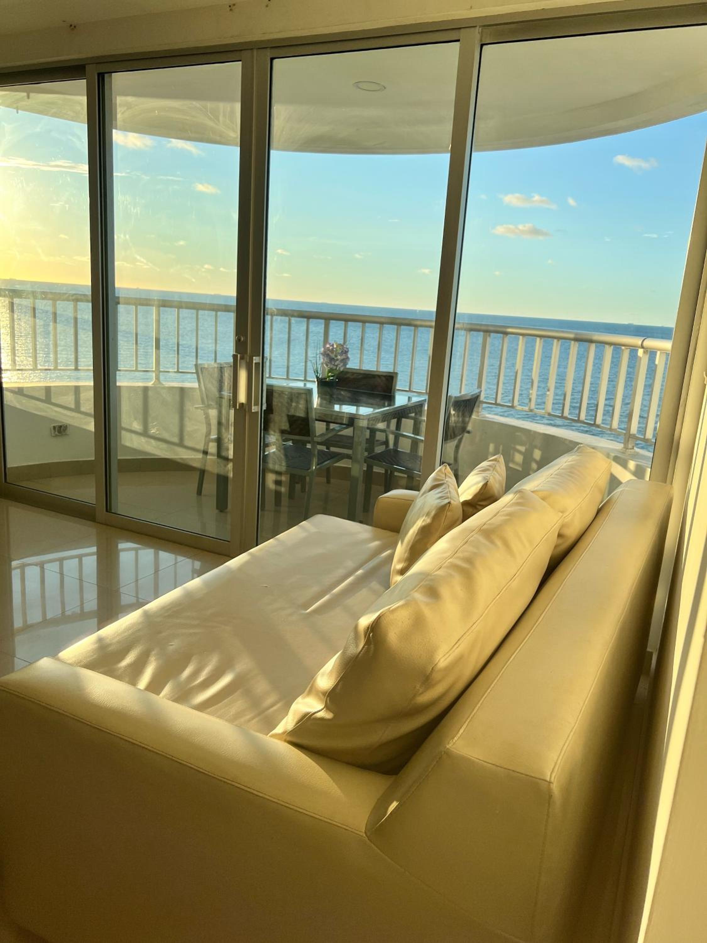 Apartmento con vista al mar, Palmeto
