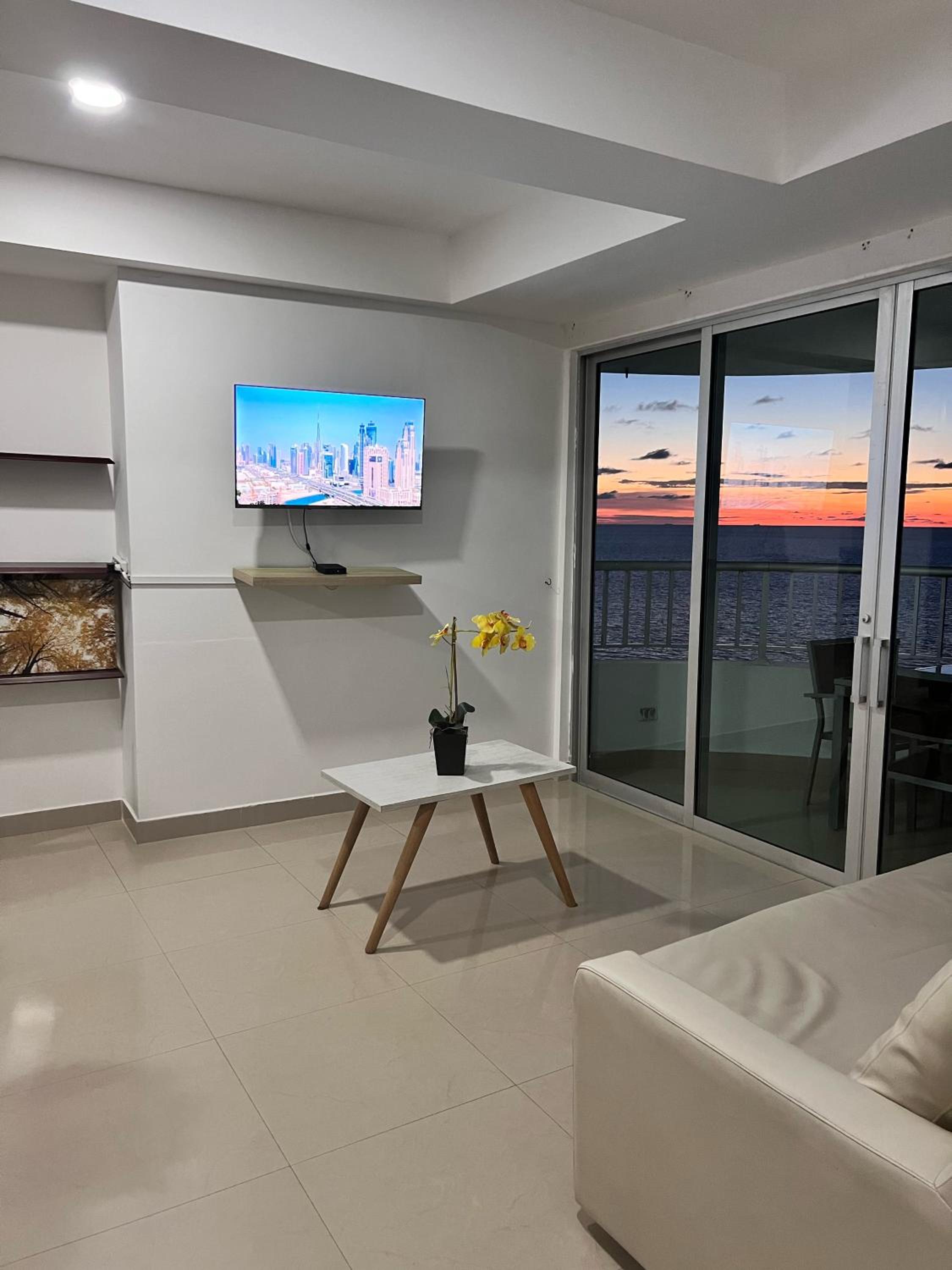 Apartmento con vista al mar, Palmeto