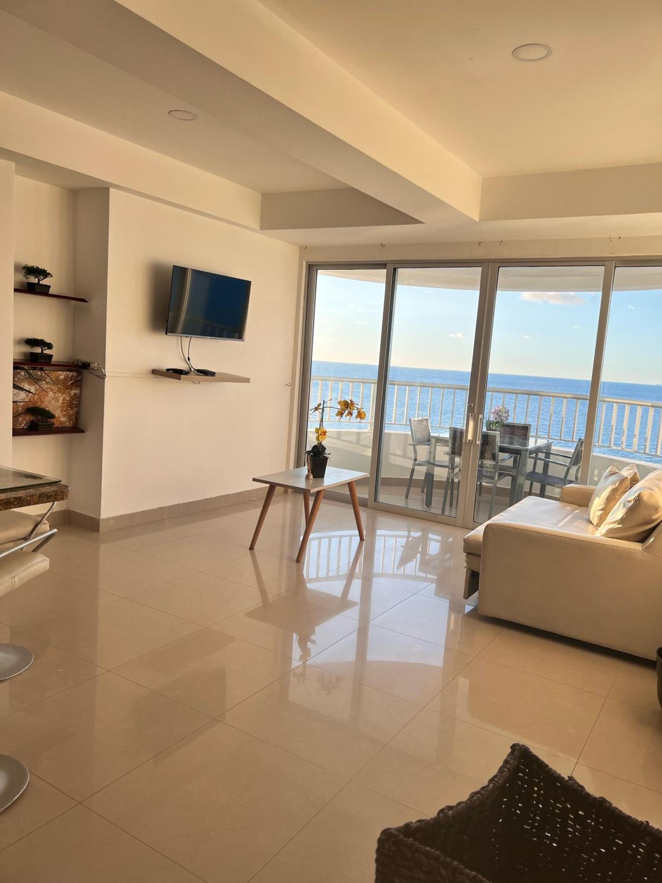Apartmento con vista al mar, Palmeto