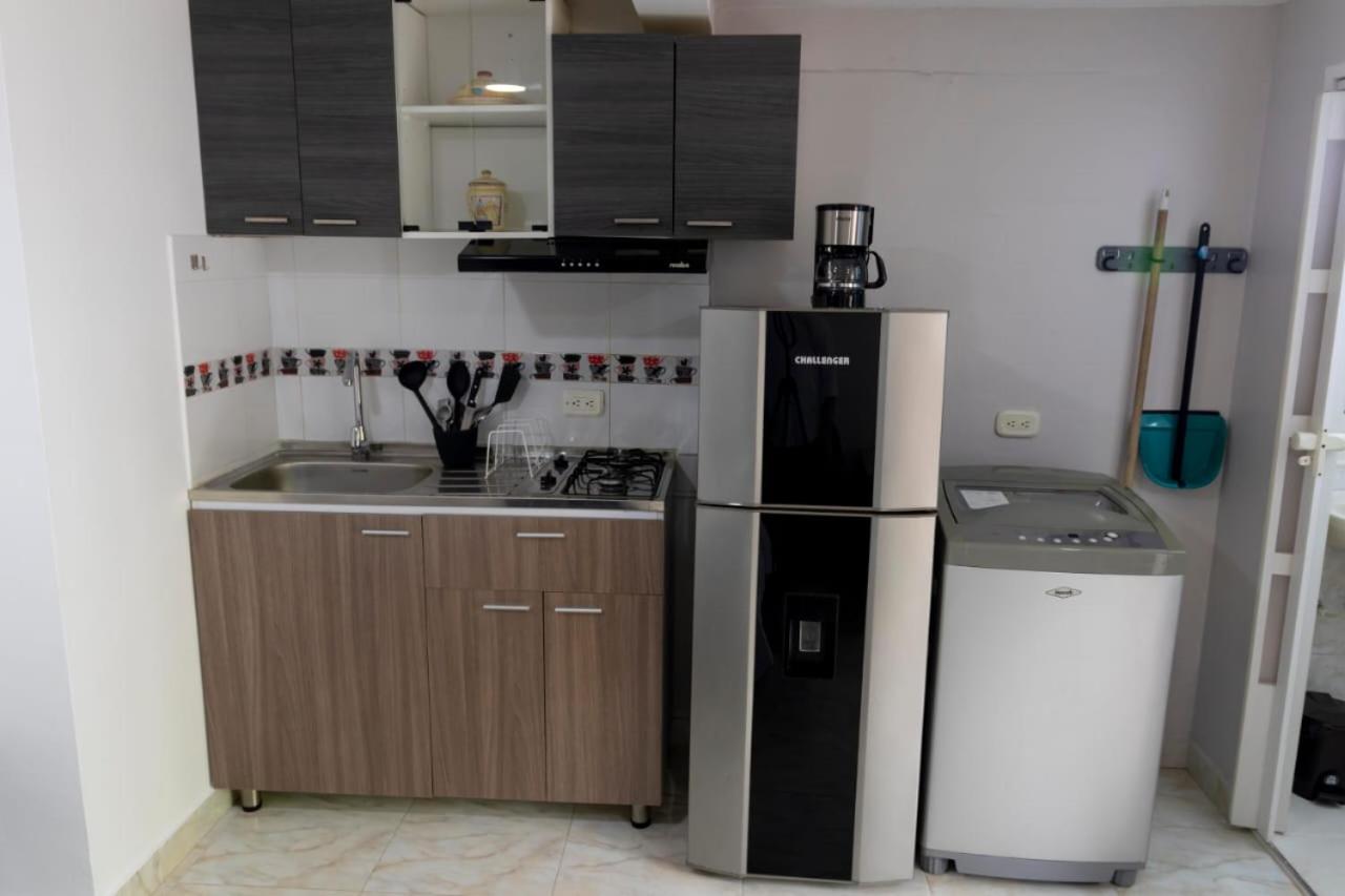 Apartaestudio Norte Residencial - La Merced - 20m2 y Parking