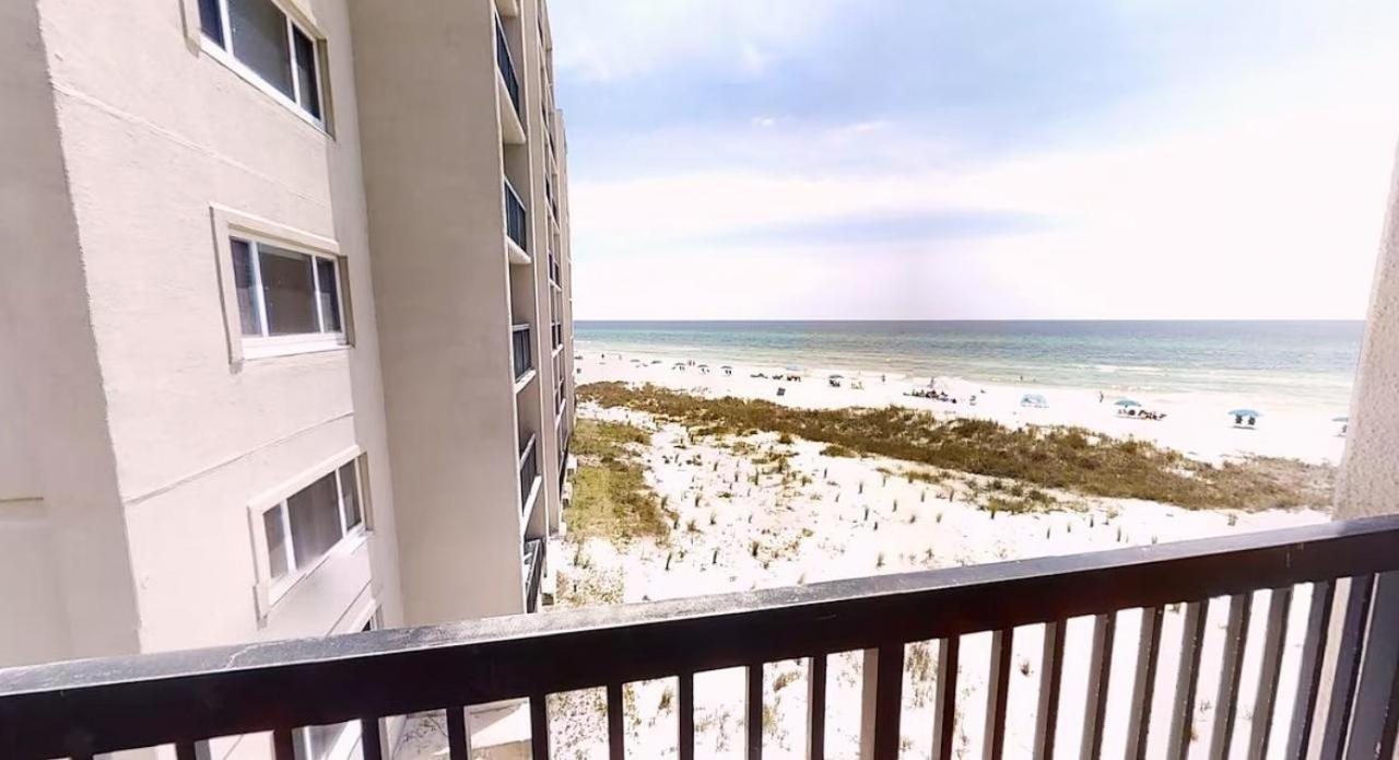 Pinnacle Port B2-308