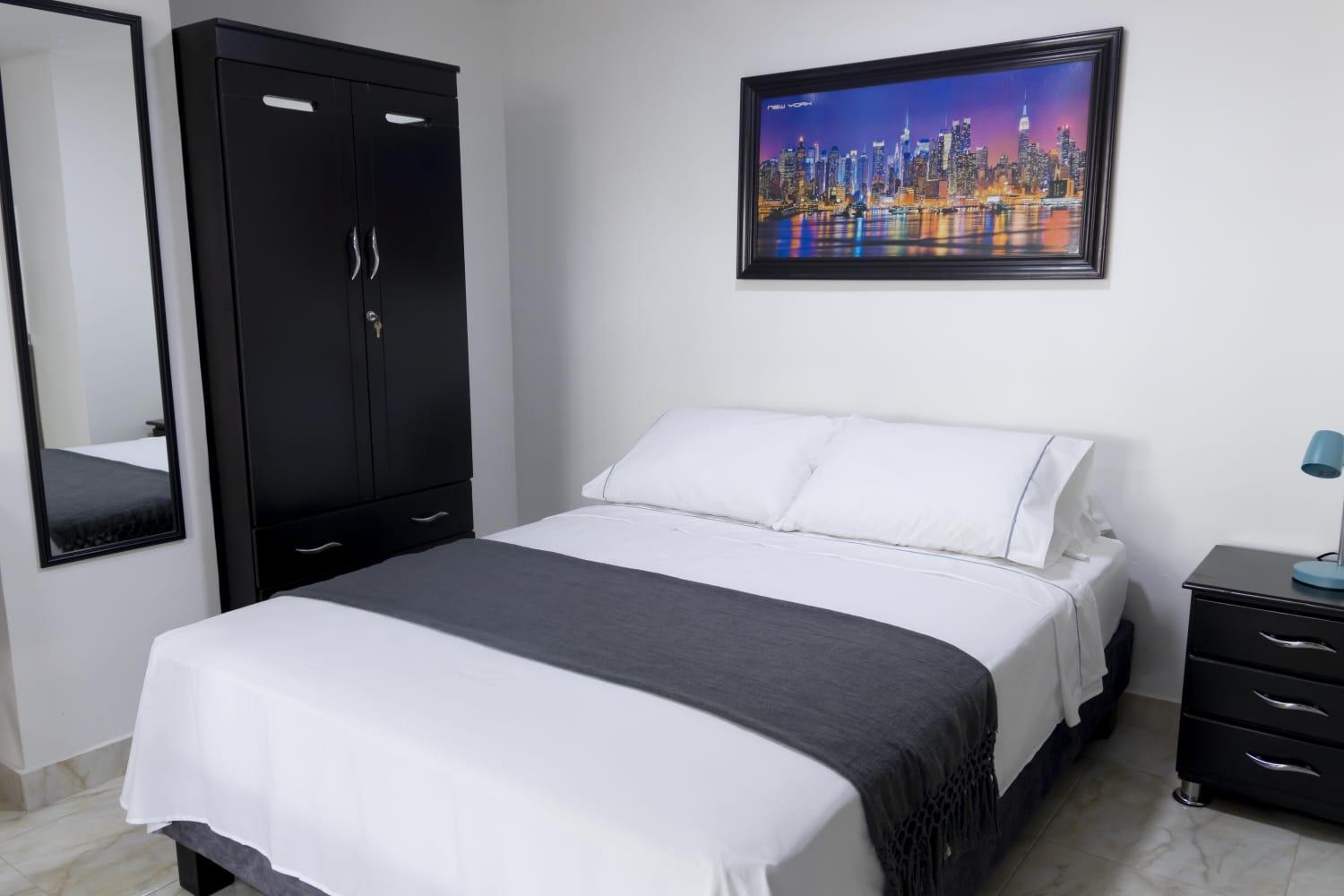 Apartaestudio Norte Residencial - La Merced - 20m2 y Parking