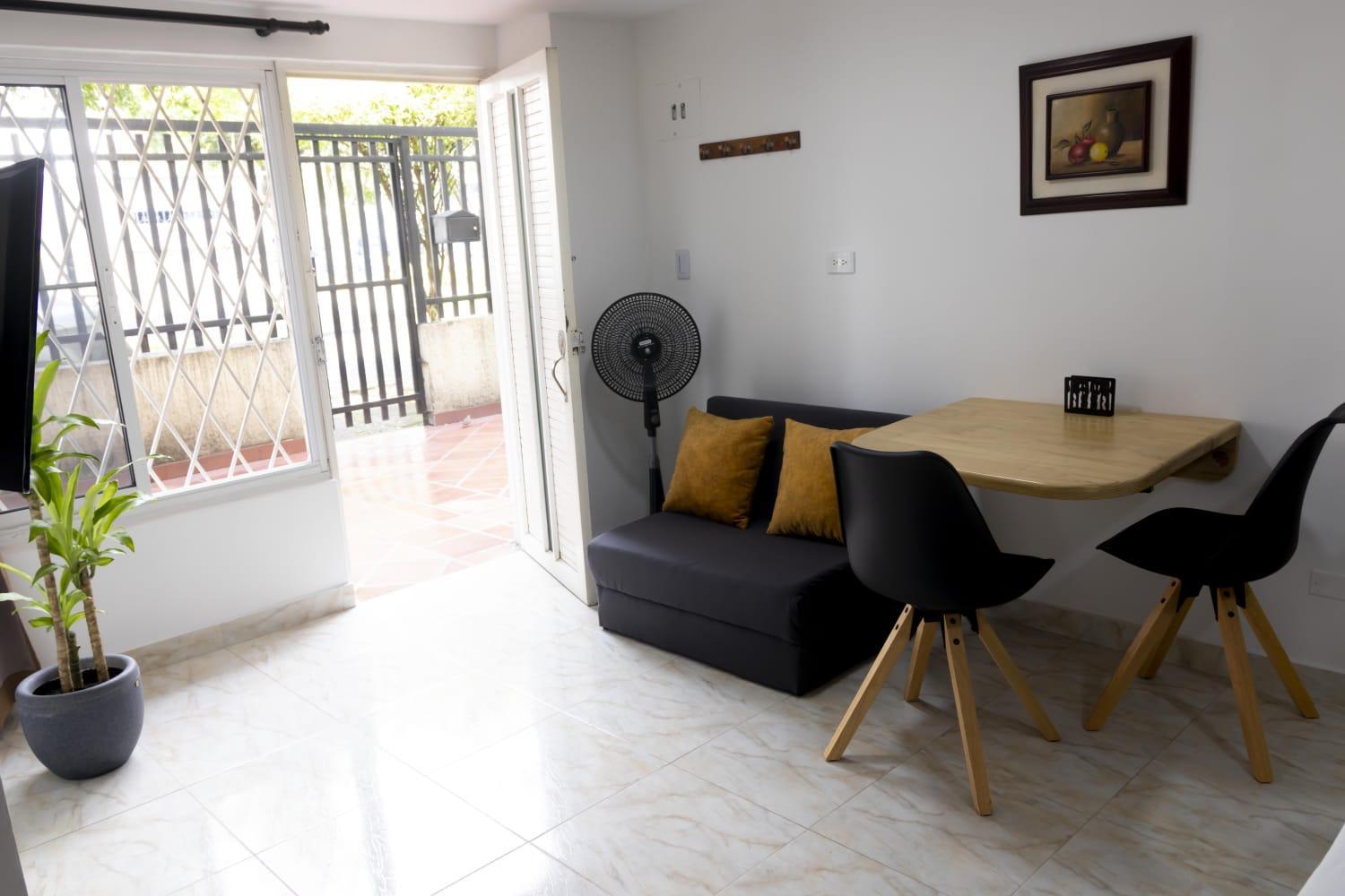 Apartaestudio Norte Residencial - La Merced - 20m2 y Parking