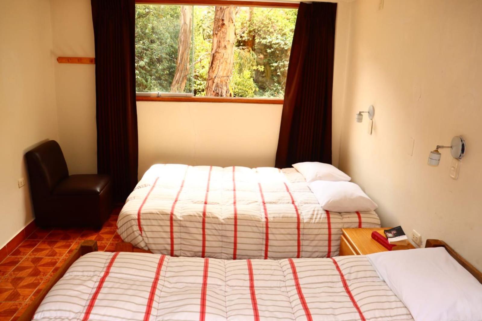Full Moon Eco Lodge