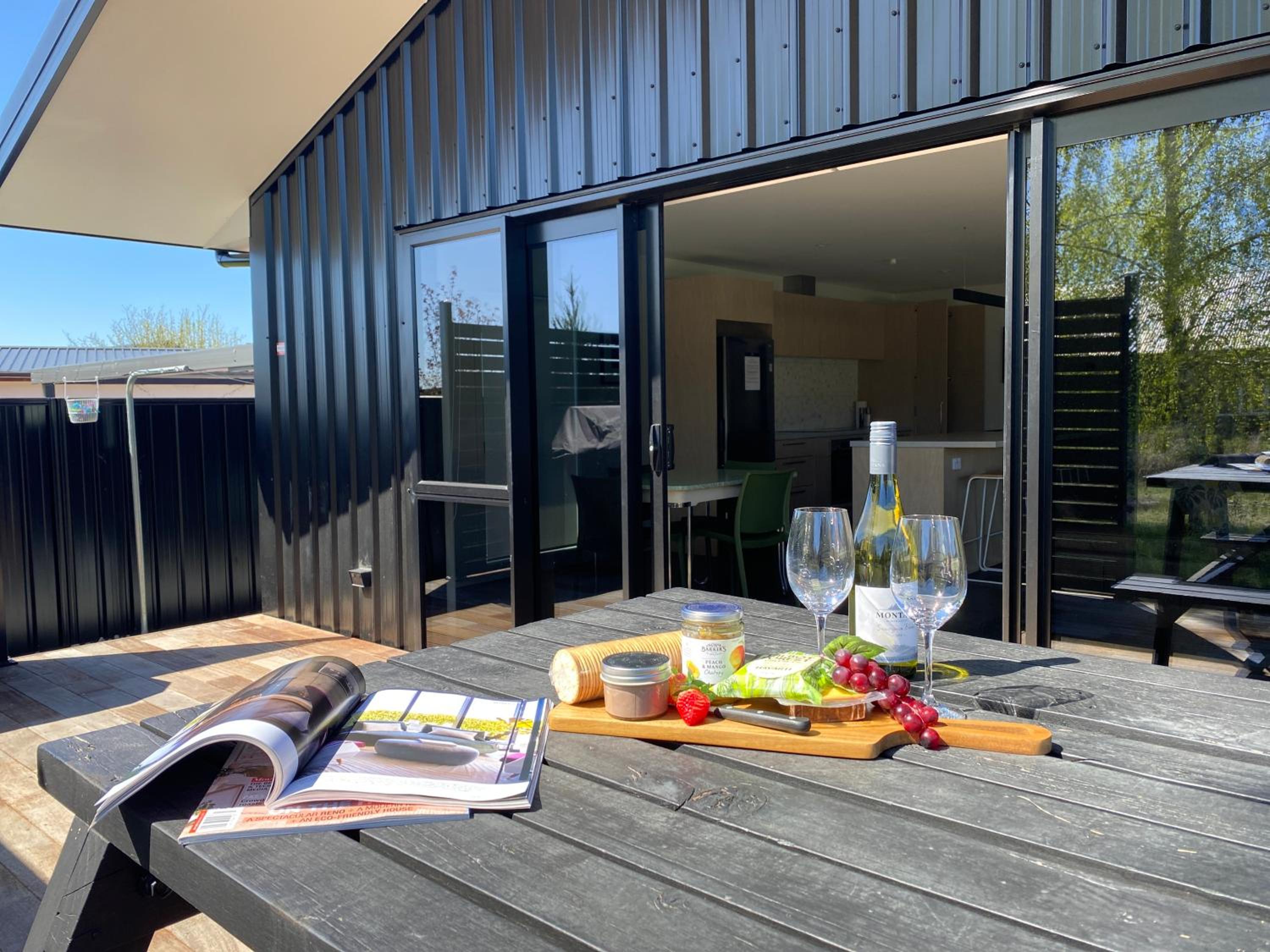 Hotel Cosy Corner - Image 1