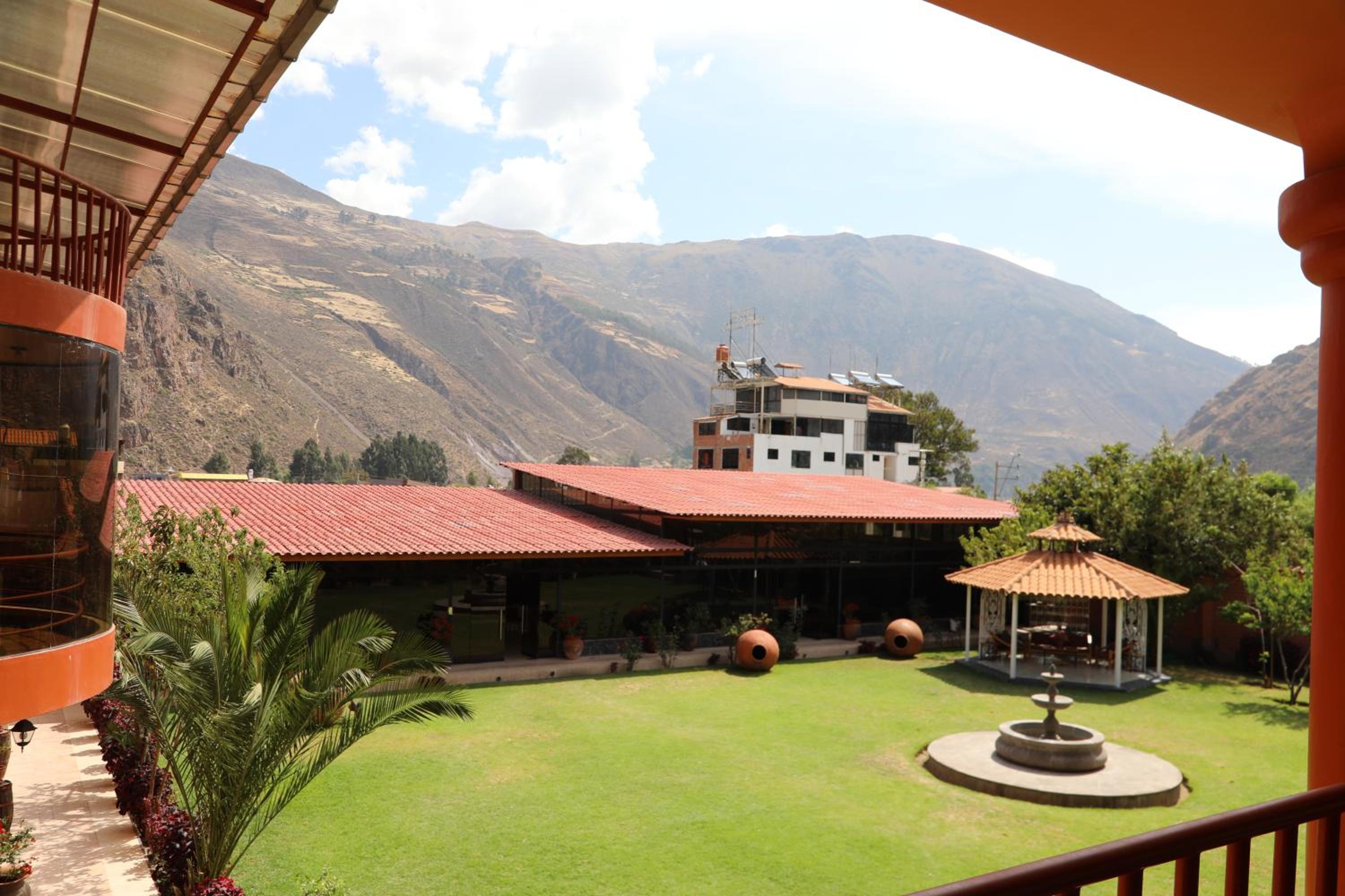 QASANA HOTEL Plaza Calca