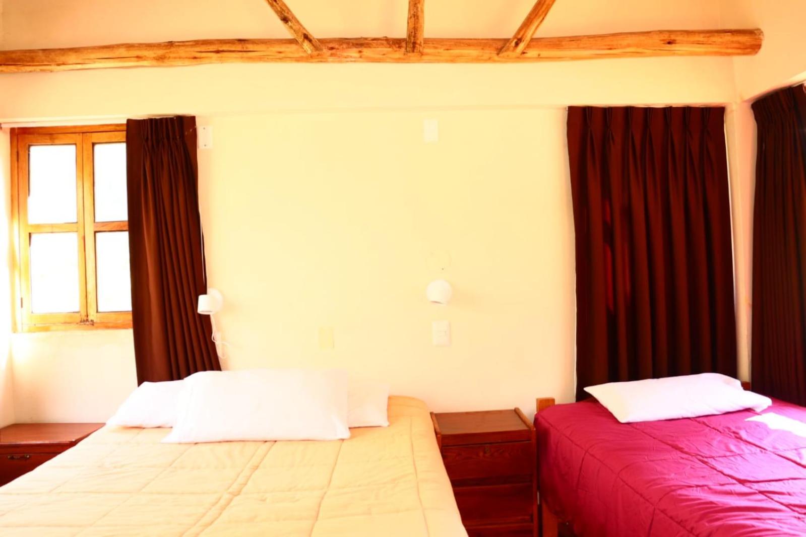 Full Moon Eco Lodge