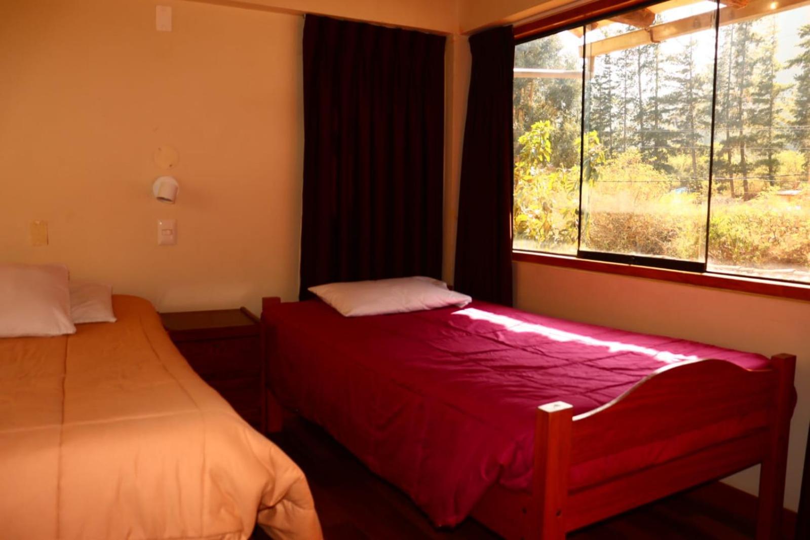 Full Moon Eco Lodge