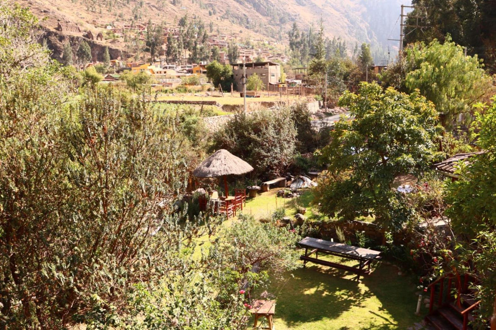 Full Moon Eco Lodge