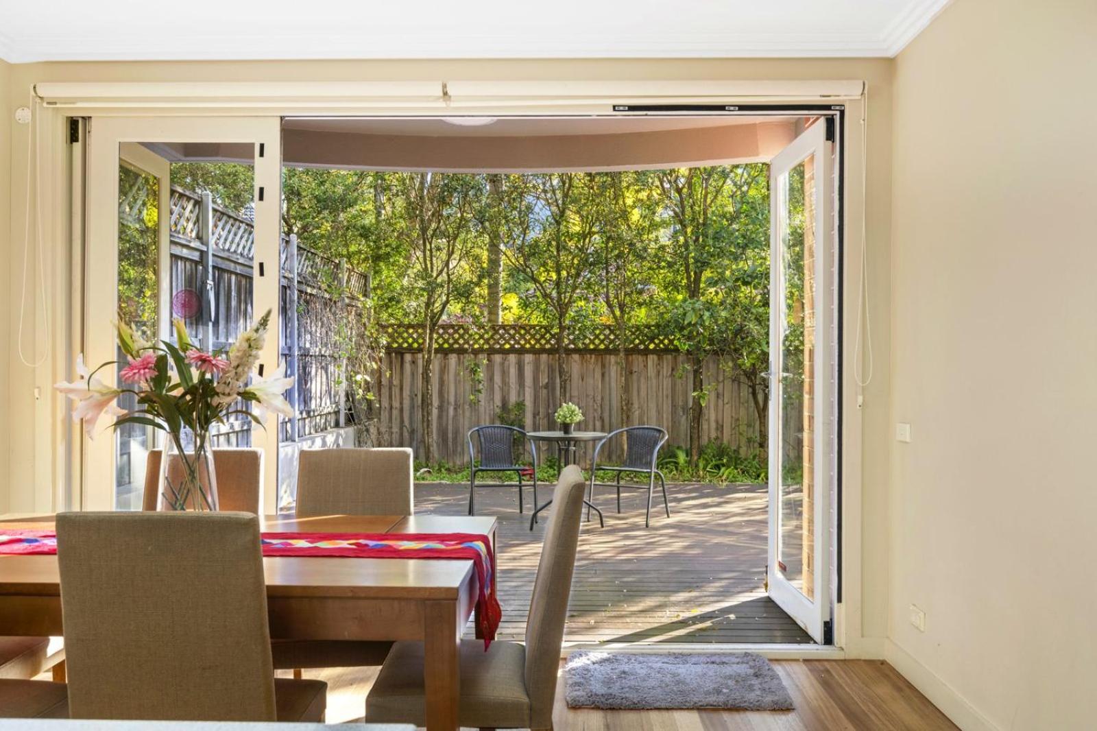 Family 3BR 2-level Home at Central Chatswood
